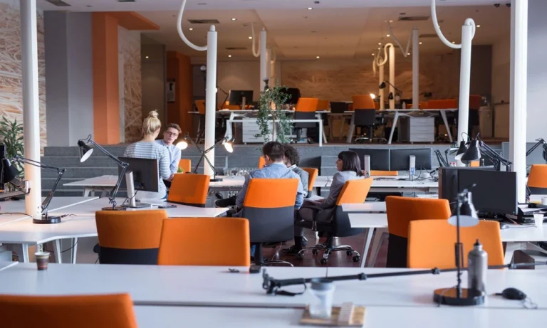 What Amenities Should You Expect from a Modern Startup Workspace?